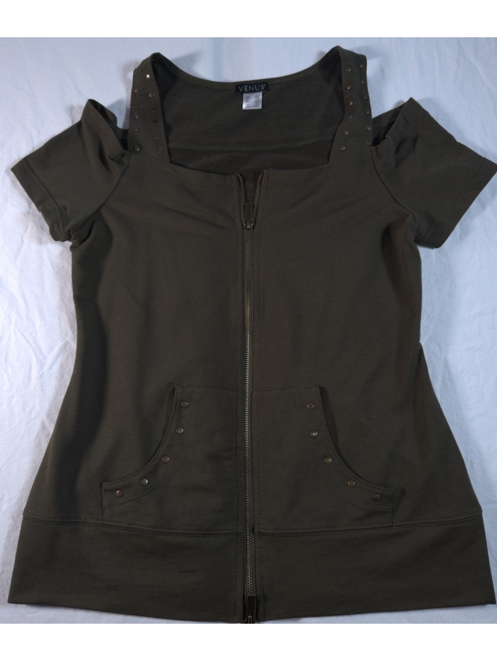 Venus cold shoulder olive green zip up size large